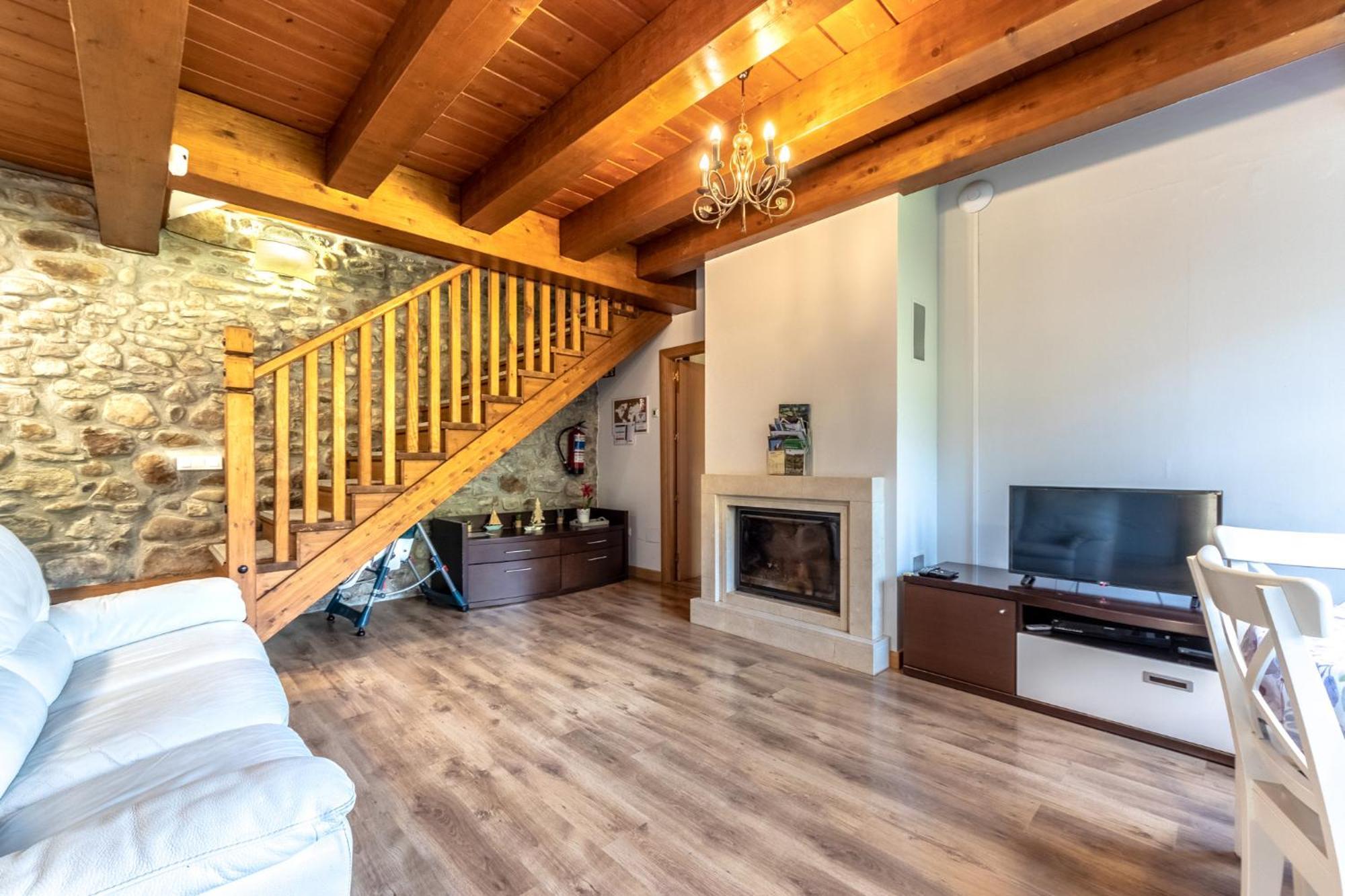 43A Nature With Parking By Aston Rentals Otañes 외부 사진